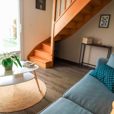Bed and Breakfast La Maison D'Elise Dollon Экстерьер фото