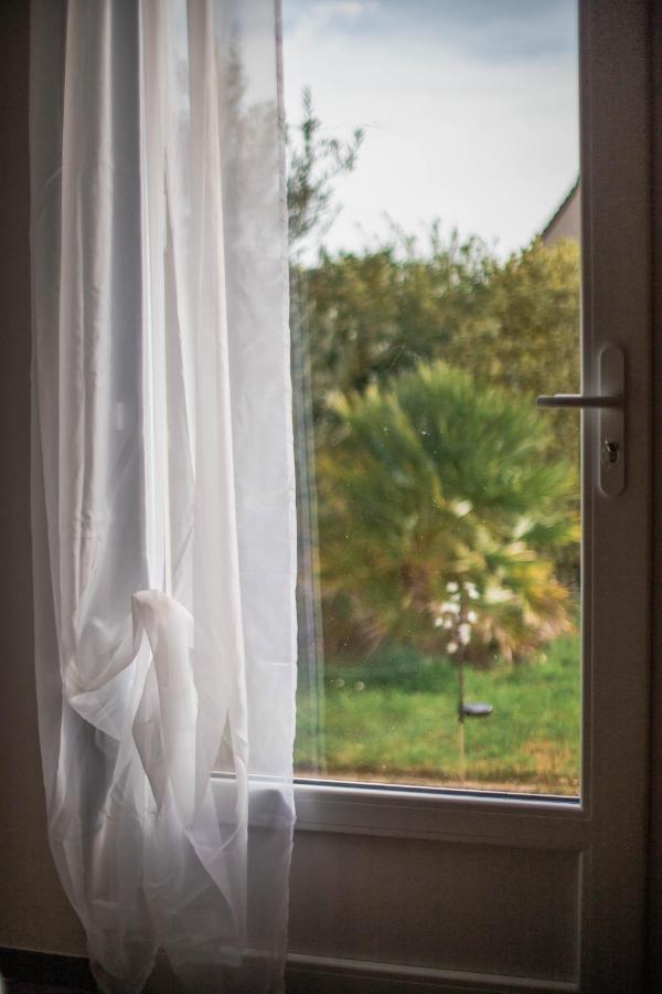 Bed and Breakfast La Maison D'Elise Dollon Экстерьер фото
