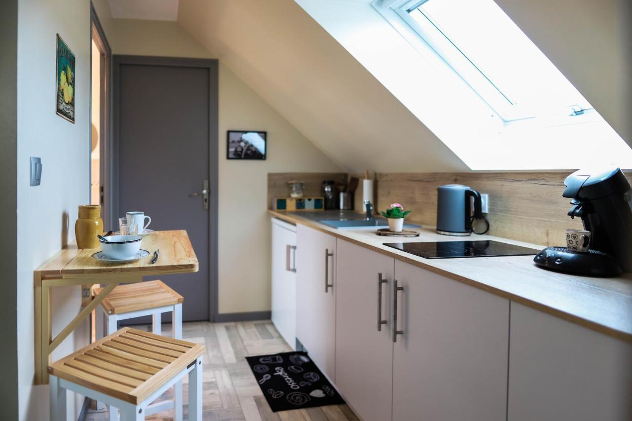 Bed and Breakfast La Maison D'Elise Dollon Экстерьер фото